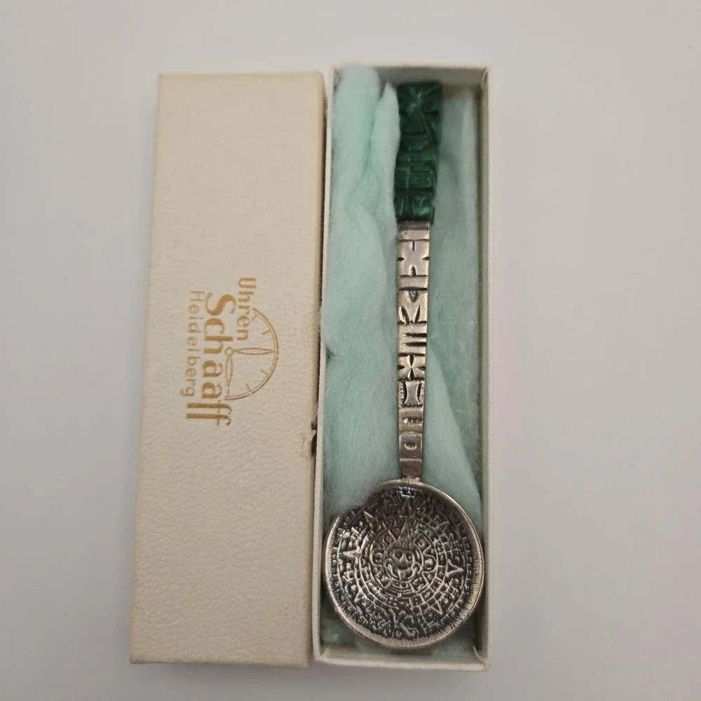 Uhren Schaaff Vintage Aztec Calendar Tiki Souvenir Spoon Silver Green‎